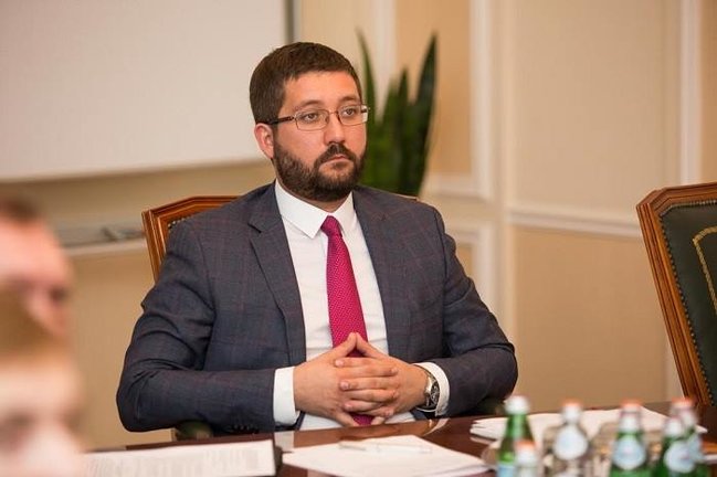 Özü üçün ayrıca dövlət yaradan azərbaycanlı milyonçu - Onu siz də tanıyın!