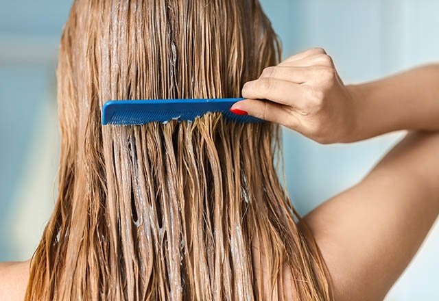 Saçlarınıza mayonez çəkin və yuyun… – 7 faydalı istifadə qaydası
