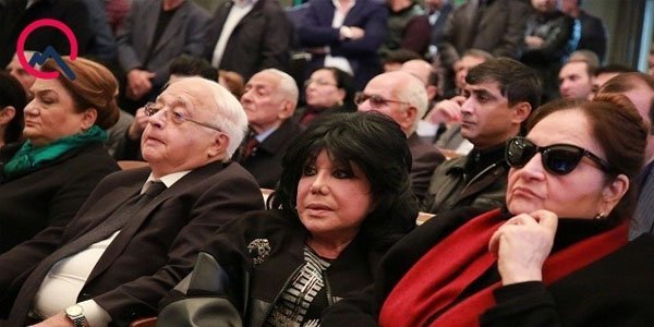 Flora Kərimovadan SƏRT SÖZLƏR: 