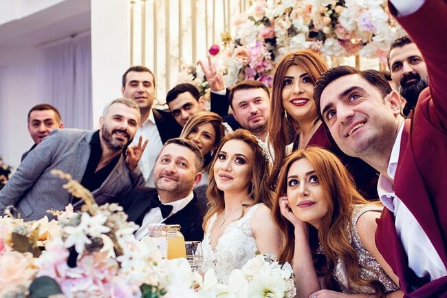 Azərbaycanlı məşhur evləndi - FOTO - VİDEO
