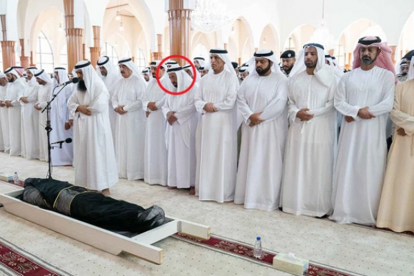 Seks partisində ölən şeyx belə dəfn edildi - FOTOLAR