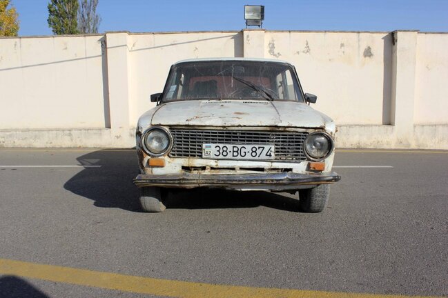 Qubada avtomobil oğurlayıb gizlətdi - ölkədən qaçarkən saxlanıldı