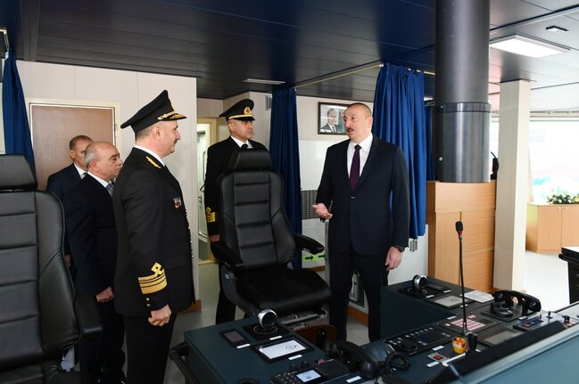 Prezident tankerin istismara verilməsi mərasimində - FOTOLAR