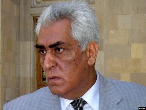 Sabiq icra başçısının oğlu keçmiş həyat yoldaşının boğazını kəsib