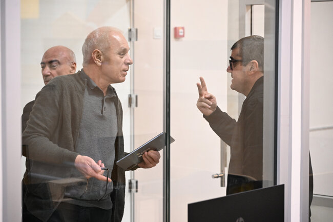 Arayikgilin məhkəməsində prokurorların çıxışı başladı - Fotolar