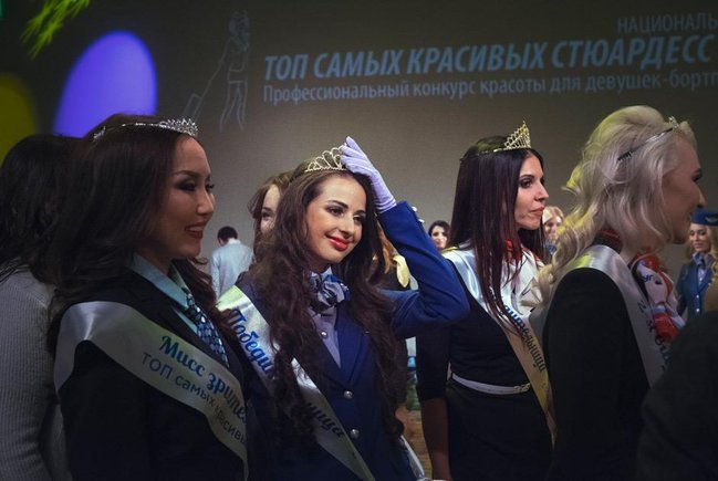 Rusiyanın ən gözəl stüardessaları - FOTOLAR