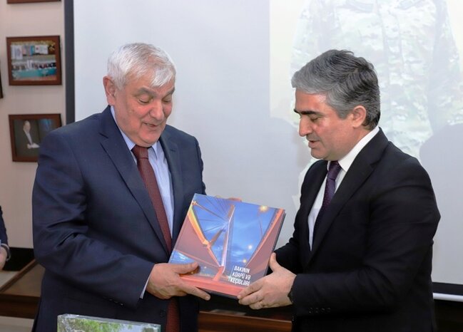 "Vətən müharibəsi tarixi. Şəxsiyyət faktoru" kitabının ingilis dilində nəşrinin təqdimatı olub