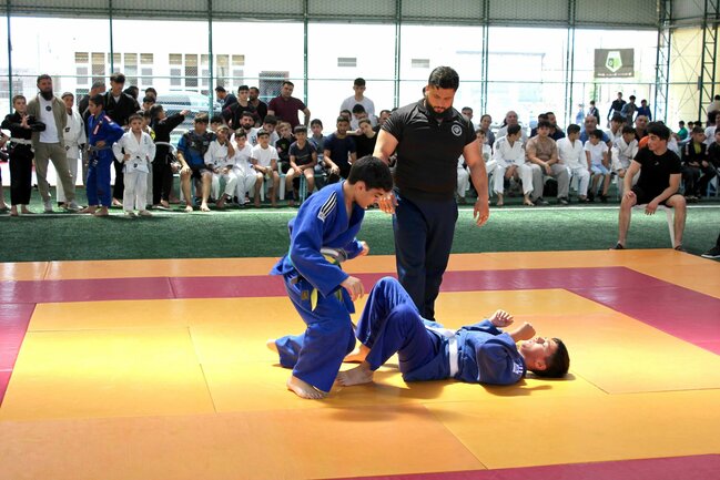 Azərbaycan Braziliya Ciu citsu İctimai Birliyinin təşkilatçılığı ilə Azərbaycan Silahlı Qüvvələri Gününə həsr olunmuş turnir keçirilib