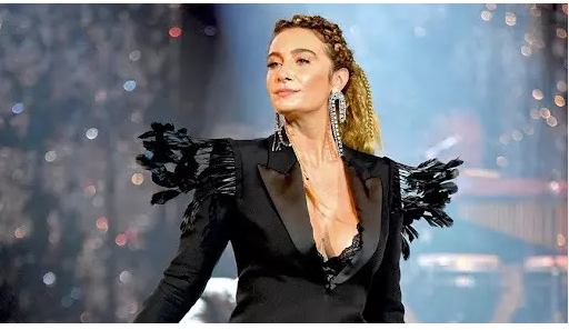 Müğənninin xarici ölkəyə yatırımı birmənalı qarşılanmadı