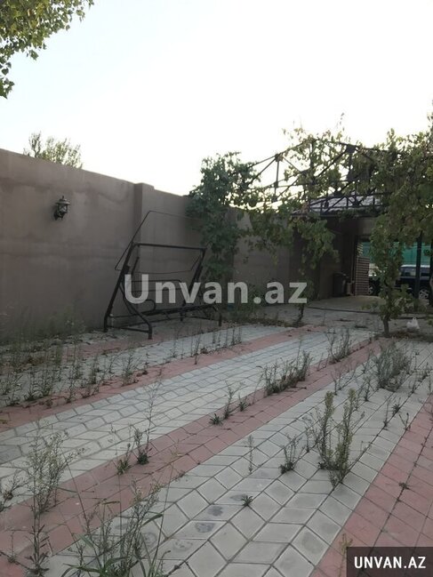 Sumqayıt şəhəri Corat bağları ərazisində bağ evi kirayə verilir!