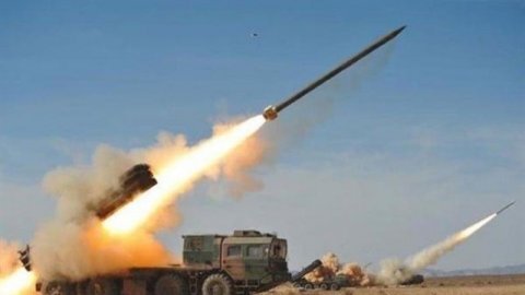 Rusiya ordusu Ukraynaya raket zərbələri endirir - VİDEO