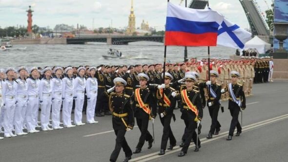 Rusiyada hərbi dəniz paradı keçirilib – FOTO