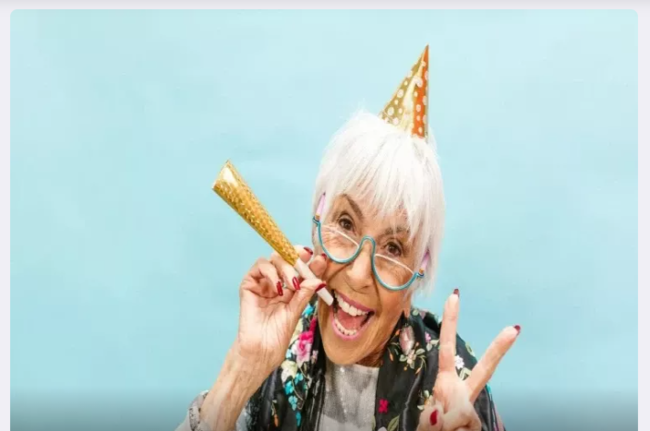 100 yaşa qədər yaşamaq mümkündür - Qocalmağın qarşısını alan kəşf