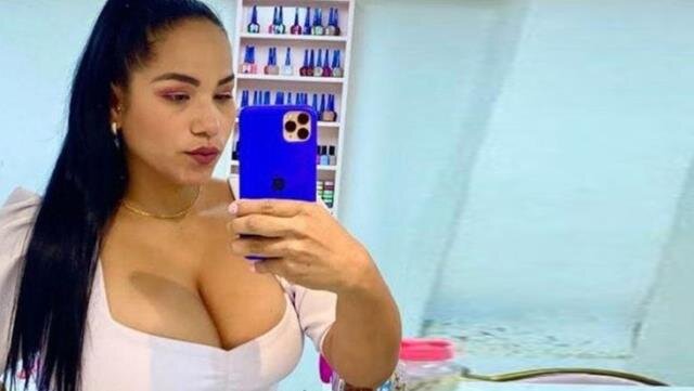 Ana bu geyiminə görə məktəbdəki valideyn iclasından qovuldu - FOTO