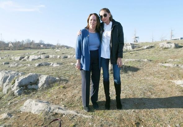 Prezident və Birinci vitse-prezident Şuşada VIII Qlobal Bakı Forumunun iştirakçıları ilə söhbət ediblər - FOTO