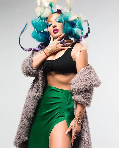 Dilarə Kazımovadan cazibədar pozalar - FOTOSESSİYA