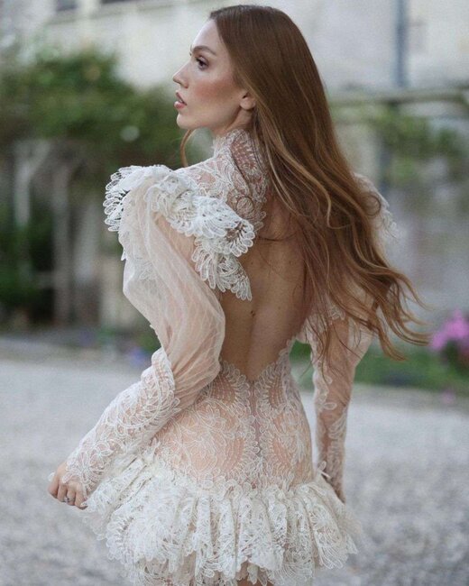 İki gəlinlik, mərhum atası üçün yer, Fransada toy...- FOTO