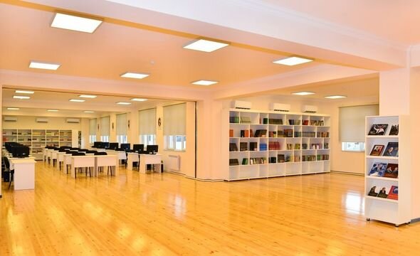 İlham Əliyev Bakıda yeni inşa olunmuş 335 nömrəli məktəbin açılışında iştirak edib - FOTO