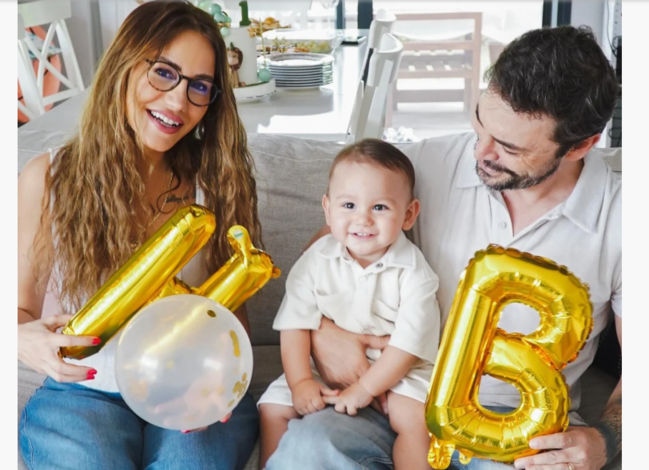 Məşhur aktyor oğlunun doğum gününü qeyd etdi