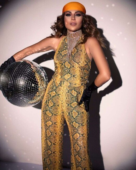 Anarın tənqidinə Gülaydan cavab: "Məni heç kəs tənqid edə bilməz"