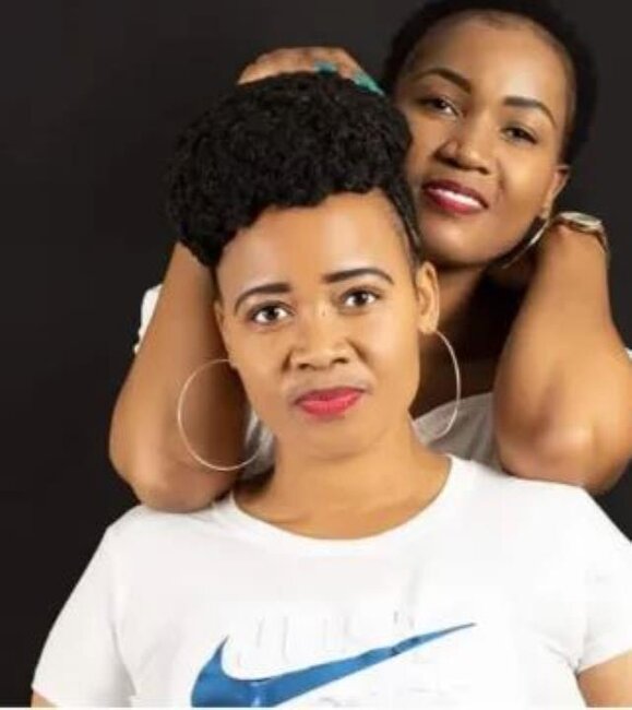 İki qadınla yaşayan kişi həyatından narazılıq etdi: "Çətindir"