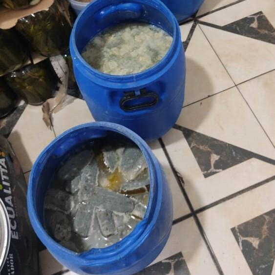 Marketdə kərə yağı adı ilə bitki yağı satırmışlar - FOTO