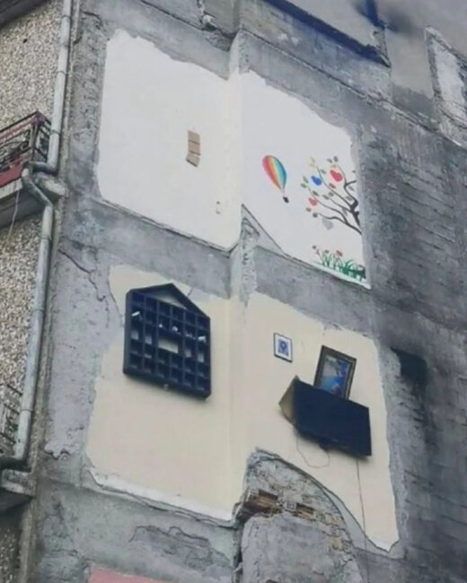 Türkiyədə zəlzələdən dağılan binalar görənləri şoka saldı - FOTO