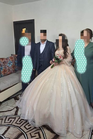 Azərbaycanda 16 yaşlı qız ərə verildi - FOTO