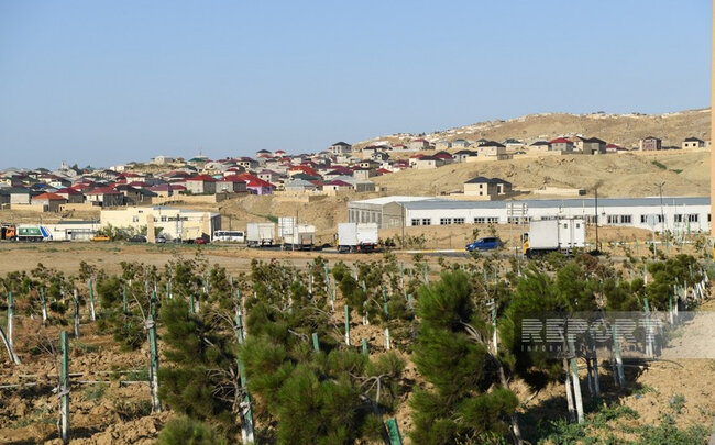 Daha bir neçə ailə Laçın şəhərinə yola salınıb - FOTO