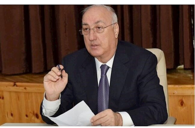 Zakir Fərəcovdan şübhəli 130 minlik müqavilələr — FAKTLAR