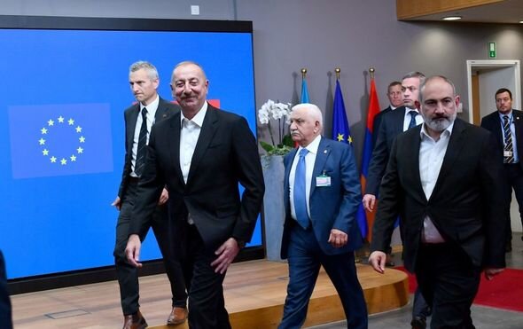 Brüsseldə İlham Əliyev, Şarl Mişel və Paşinyan arasında üçtərəfli görüş olub - YENİLƏNİB + FOTO