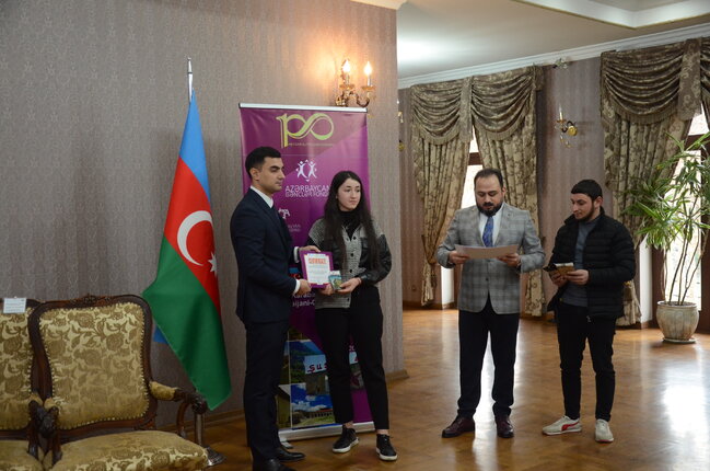 Tbilisidə Azərbaycan-Gürcüstan Gənclərinin I Qarabağ Forumu keçirilir - FOTOLAR