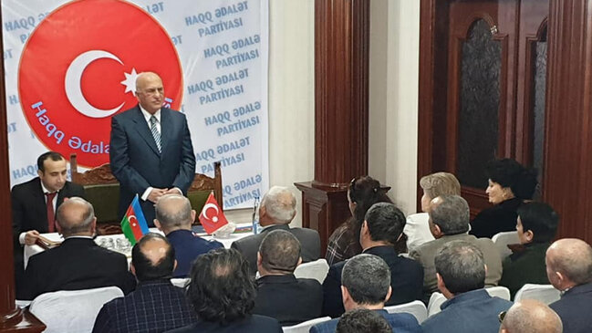 Əli İnsanovun partiyasında nə baş verir? - Ara qarışıb, istefalar başlayıb