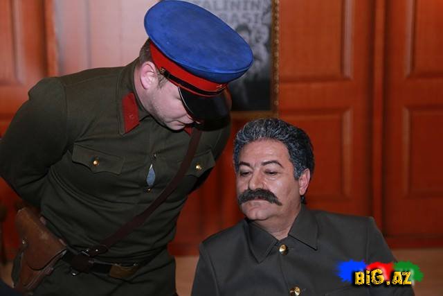 "Stalinin başı" filminin qalasına məşhurlar axışdı - FOTOLAR