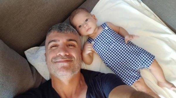 Özcan Deniz həyat yoldaşından ayrılıb