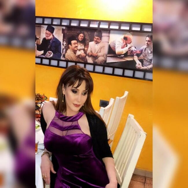 Azərbaycanlı aktrisa fotoşopla sinəsini böyütdü