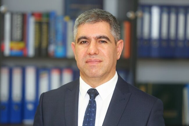 Üç uşaqlı ailələrə MÜAVİNƏT VERİLƏCƏK: Valideynlərin pensiya yaşı AZALDILACAQ