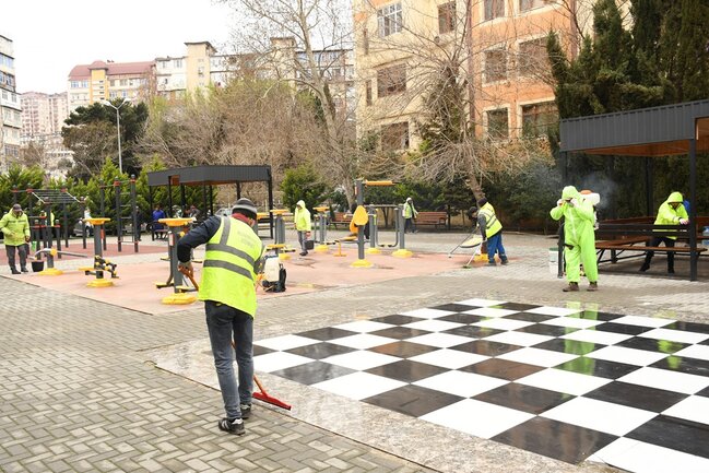 Güclü yağışdan sonra paytaxtda genişmiqyaslı daxili iməclik keçirilib