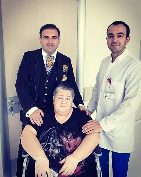 Onurğa iflici olan Könül Xasıyeva əlil arabasına məhkum oldu - ÜRƏKPARÇALAYAN FOTO