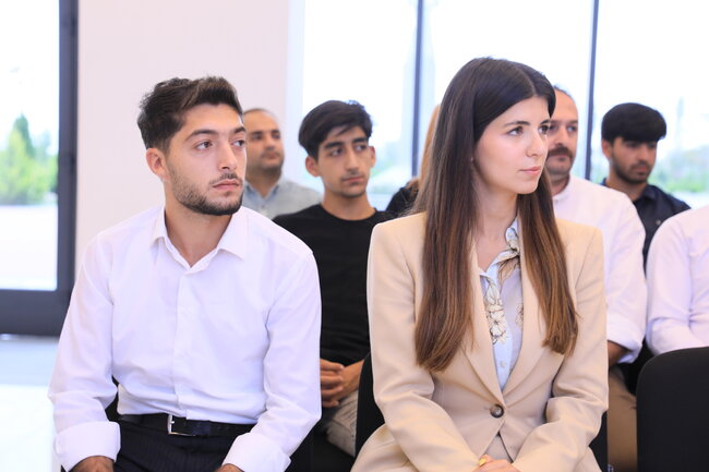 Gənc fotoqraflar üçün düşərgə başa çatıb