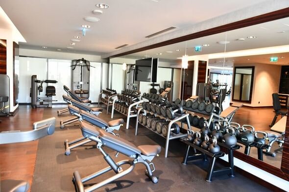 İlham Əliyev və Mehriban Əliyeva Bakıda hotelin açılışında iştirak ediblər - YENİLƏNİB + FOTO