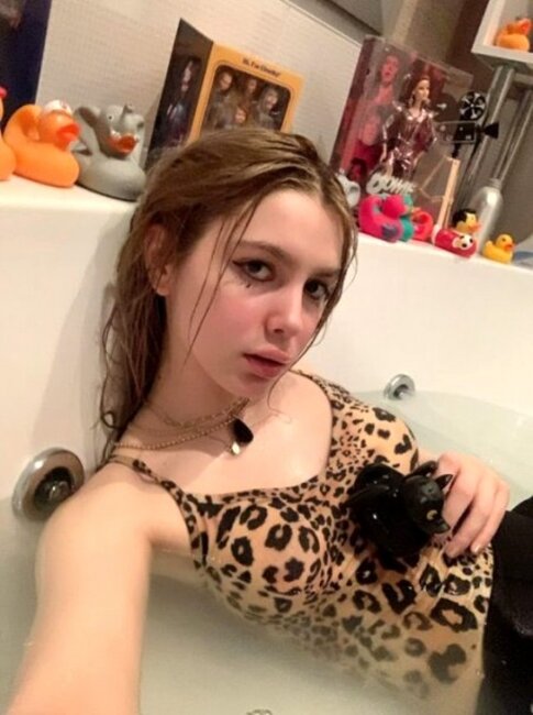 Aleyna Tilkinin hamam oyuncaqları - Foto