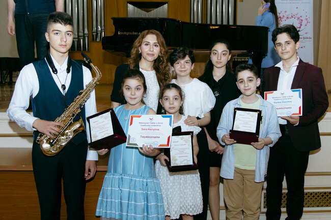 Kiçik qəlbin böyük dünyası - FOTO