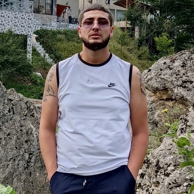 Binəqədidə qətlə yetirilən 24 yaşlı İzmir... - Fotolar