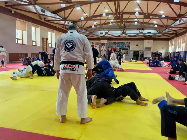 Azərbaycan Braziliya Ciu-citsu İctimai Birliyinin təşkilatçılığı ilə Qarabağ Zərəfinin 5 illiyinə həsr olunmuş Ümumrespublika Seminarı keçirilib