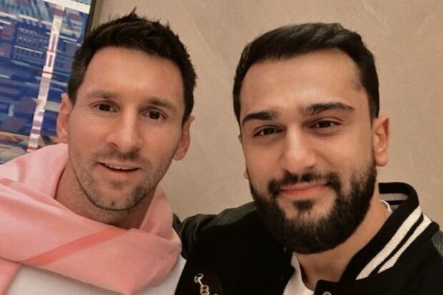 Azərbaycanlı müğənni Messi ilə bir arada - FOTO