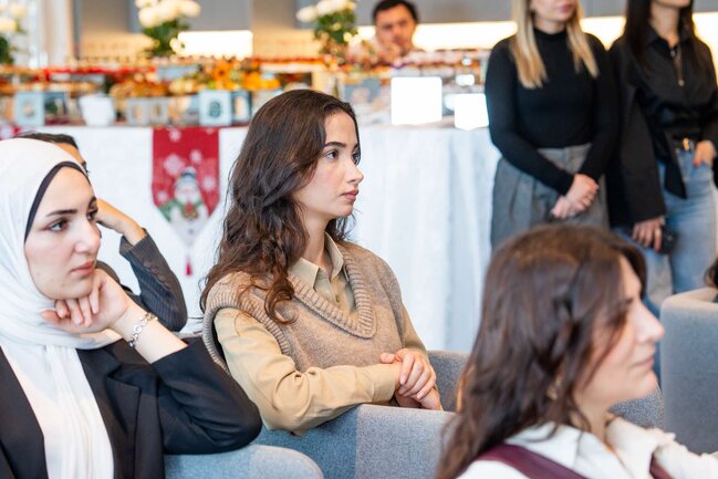 "Avromed Company" MMC-nin baş ofisində Bakı şəhərinin tibbi tarixinin formalaşma mərhələlərinə həsr olunmuş təqdimat keçirilib