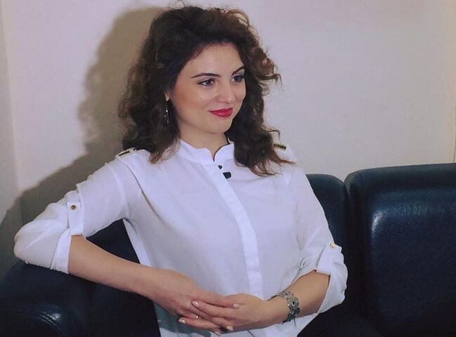 "Gəlinlər teleseriallara baxıb evdən qaçırlar" - Azərbaycanlı sosioloqdan ŞOK SÖZLƏR