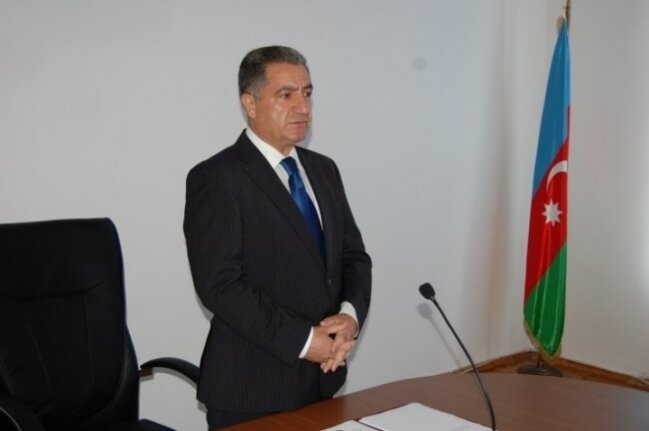 İcra başçısının qardaşı oğlu 1 milyon dollara görə ortağını dəmir boru ilə döyüb - İDDİA