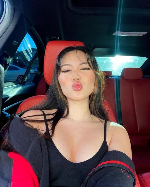 Oğlanlar onunla sevgili olmaq istəyirdi: Həqiqəti öyrənənlərin hamısı geri addım atdı - FOTOLAR